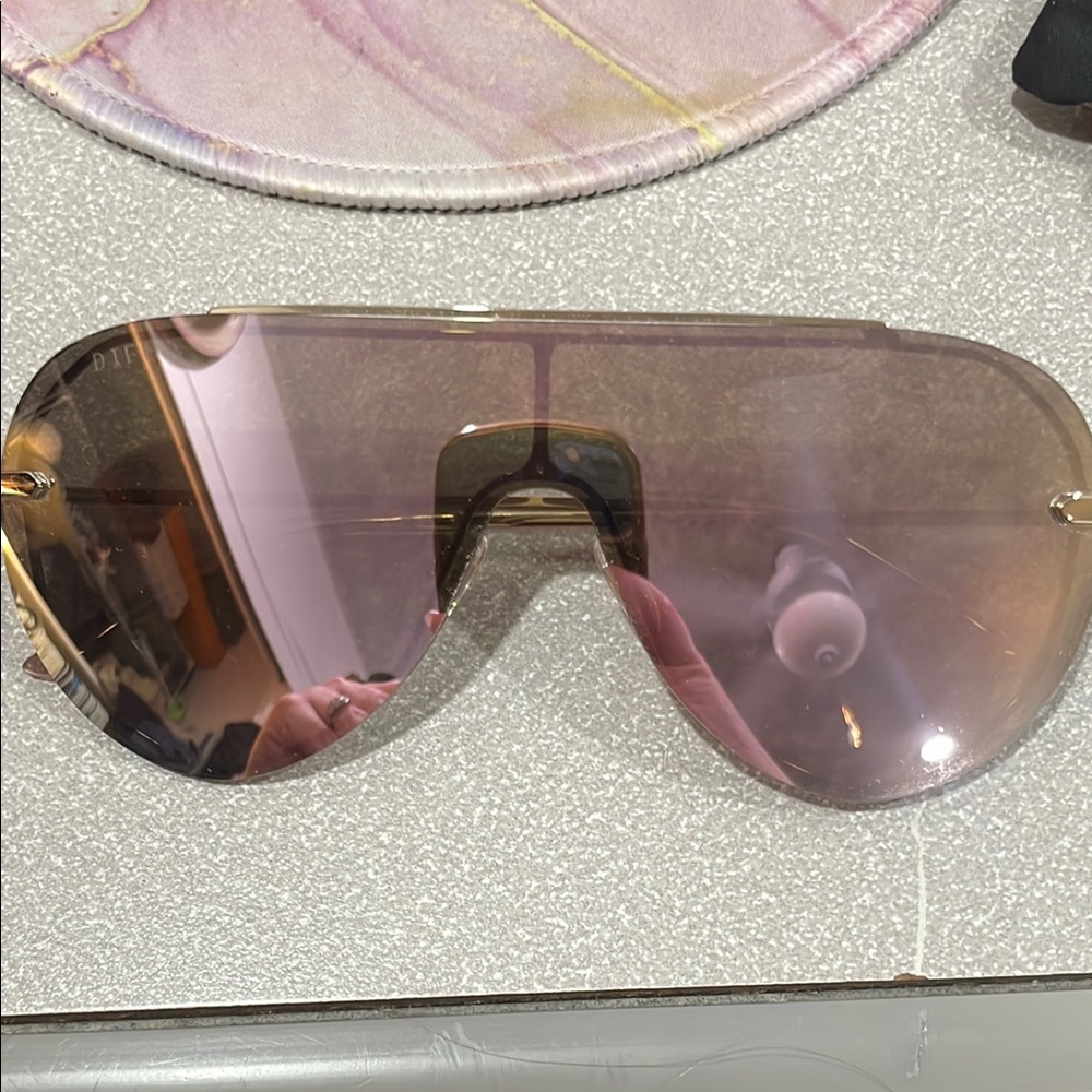 Diff Oversized Pink Sunglasses